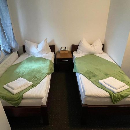 451 Rooms Graz Bagian luar foto