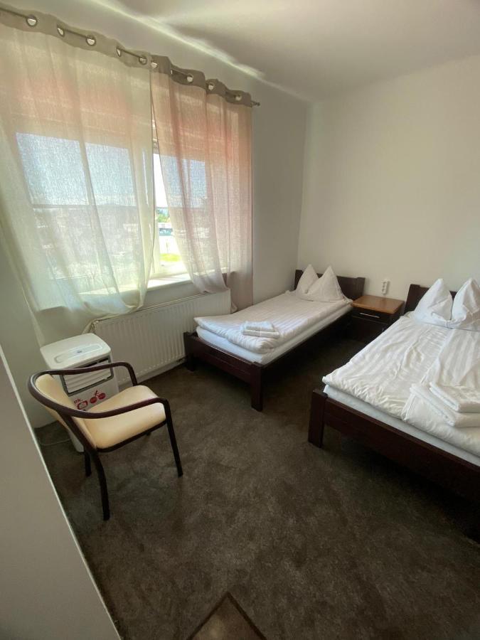 451 Rooms Graz Bagian luar foto