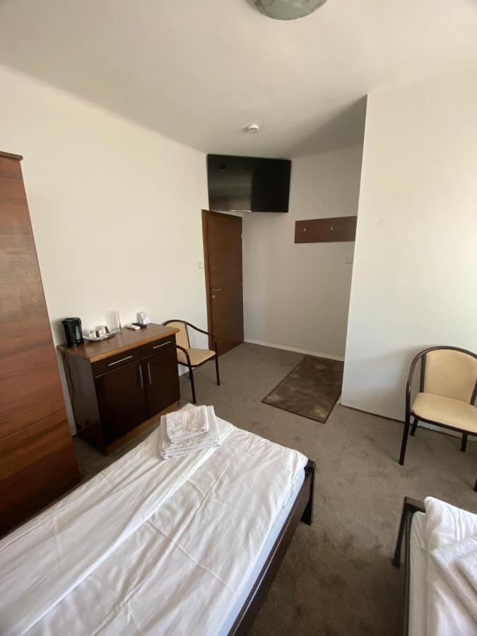 451 Rooms Graz Bagian luar foto