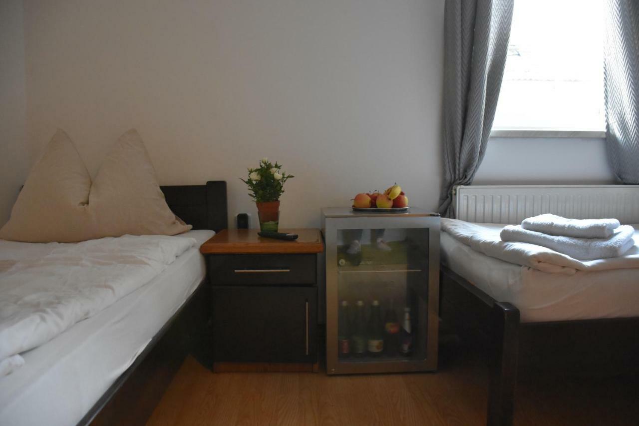 451 Rooms Graz Bagian luar foto